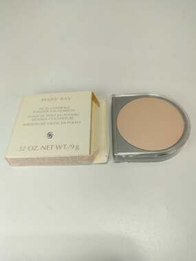 Mary Kay dual coverage powder foundation ivory 104 #869600